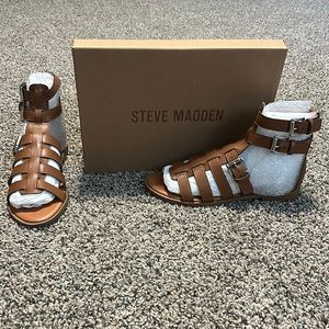 NWT Steve Madden gladiator sandals, brown